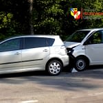 19.05.2020: Binden von Flüssigkeiten nach Verkehrsunfall auf Attersee-BUNDESSTRAßE